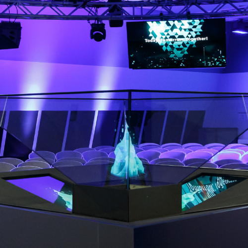 The chic prio holostele creates new opportunities for your event! Made by prio Event Management.