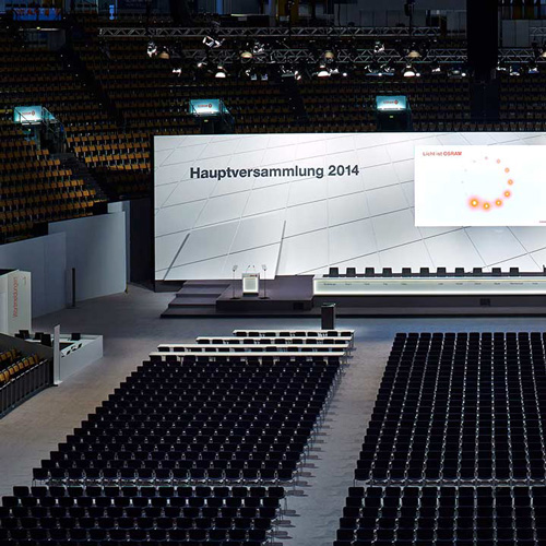 For 4.000 shareholders visiting the Annual General Meeting, prio created a stage setting that highlighted OSRAM as a leader in the global lighting market.